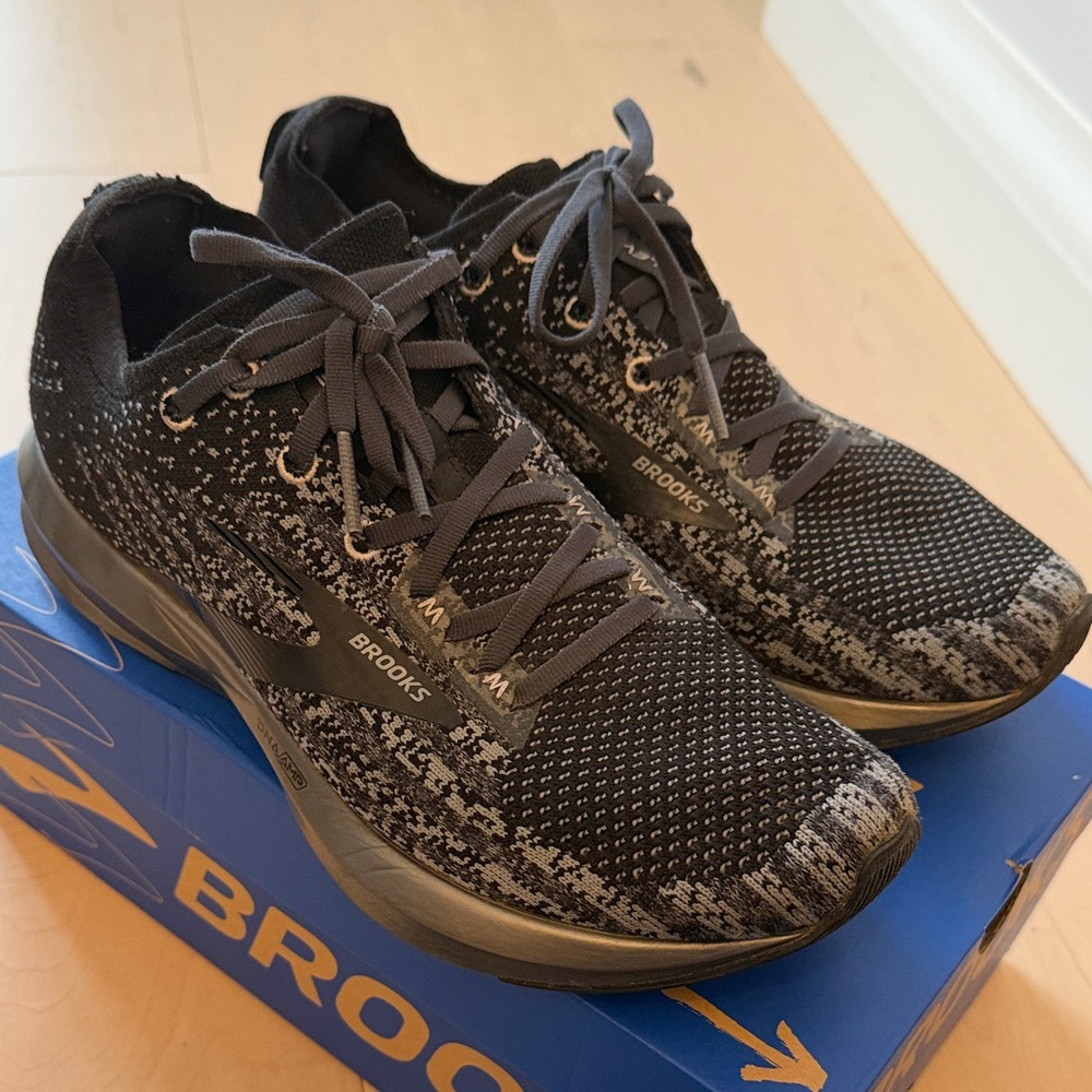 Brooks Levitate 3 Running Shoes